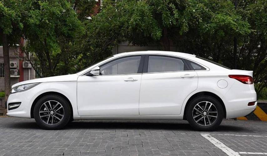 奔腾b50大概多少钱／奔腾b50价位