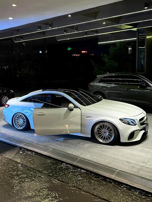 【奔驰ecoupe是什么车型,奔驰ecoupe是什么意思】