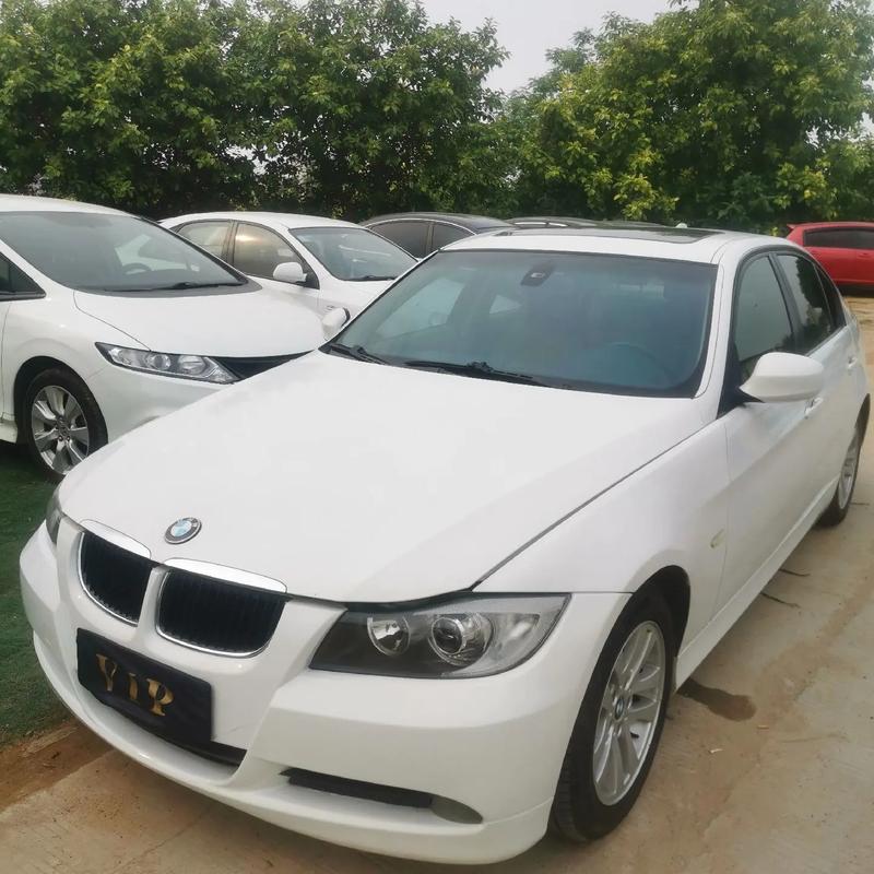 【宝马320i二手车报价及图片,宝马320li二手车报价】