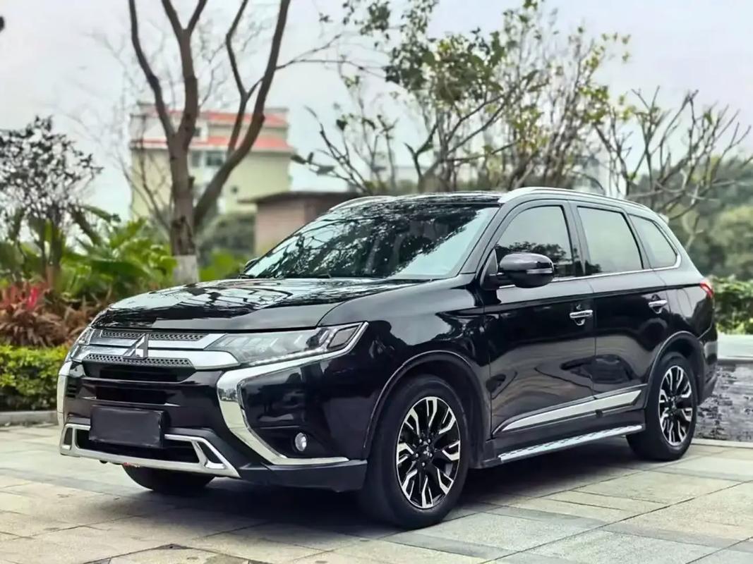 【三凌车suv欧蓝德介绍四驱,2021款三凌车suv欧蓝德车怎么样】