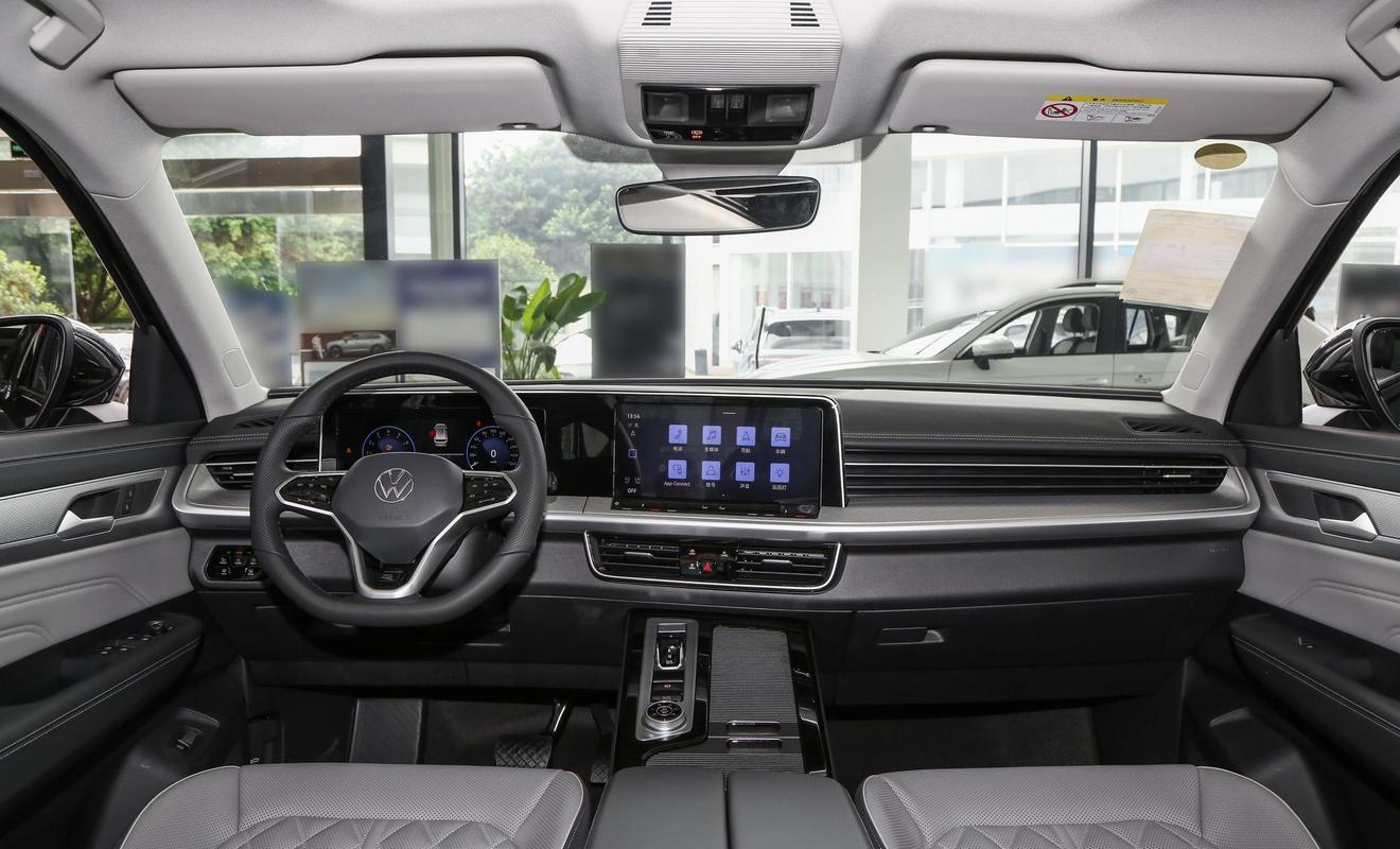 大众揽巡图片及报价 2025揽巡落地价多少